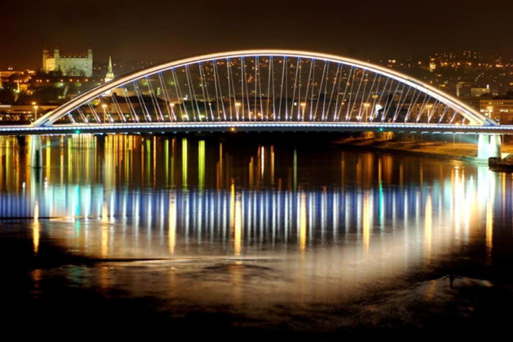 Diamond Residence In Old Town With Free Parking Братислава Экстерьер фото